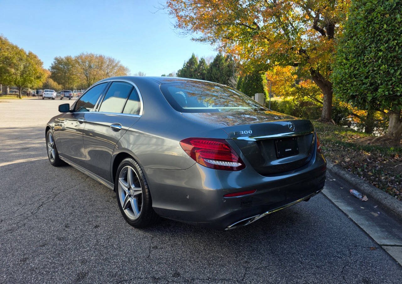Used 2017 Mercedes-Benz E 300 image 3