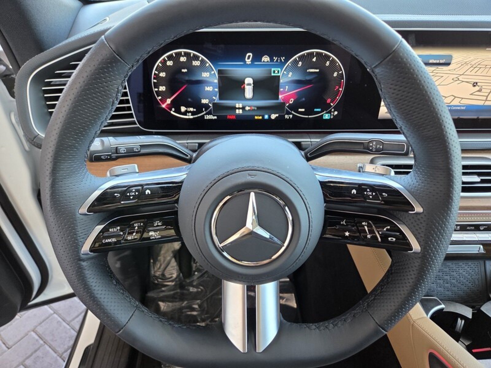 New 2026 Mercedes-Benz GLS 580 4MATIC image 24