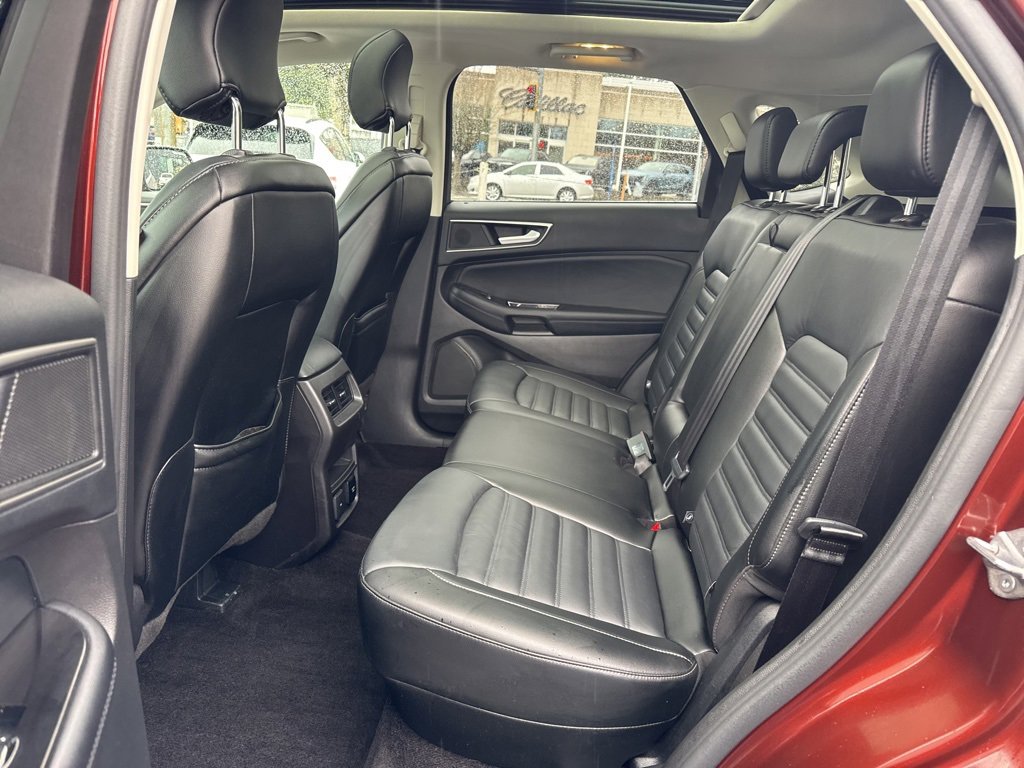 Used 2015 Ford Edge SEL w/ Equipment Group 201A image 41