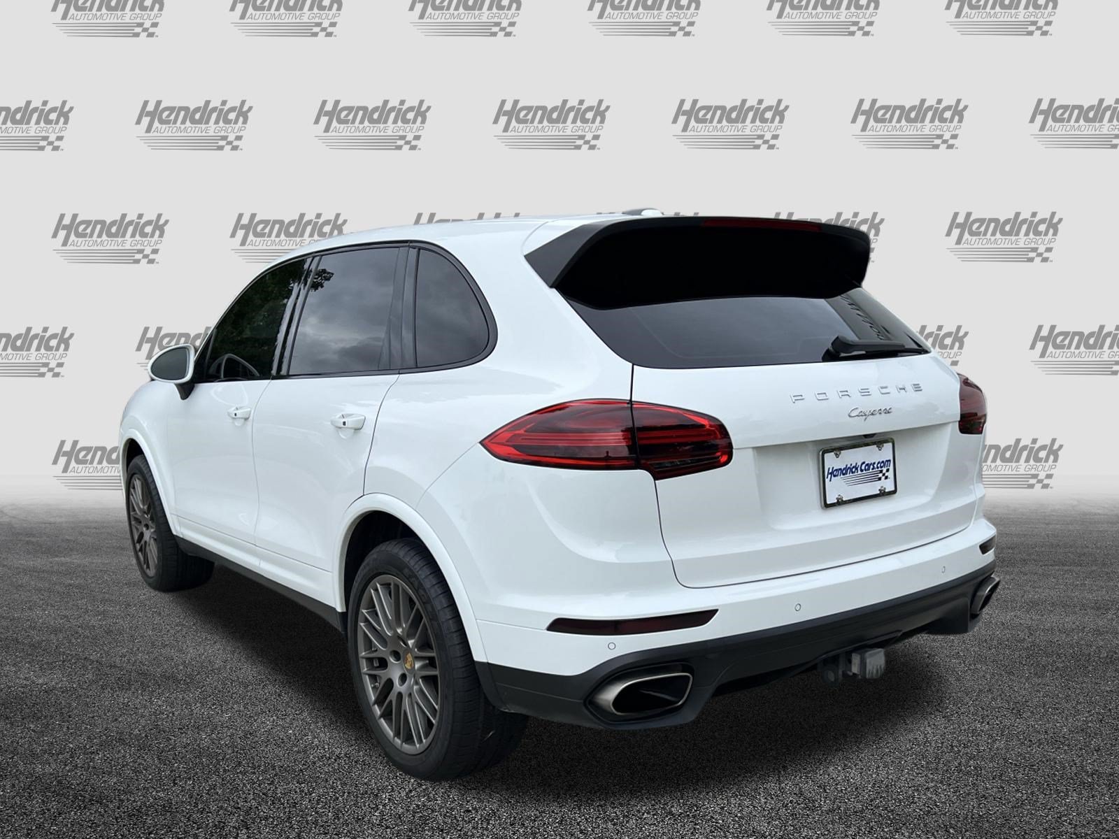 Used 2018 Porsche Cayenne Platinum Edition AWD/4WD image 9