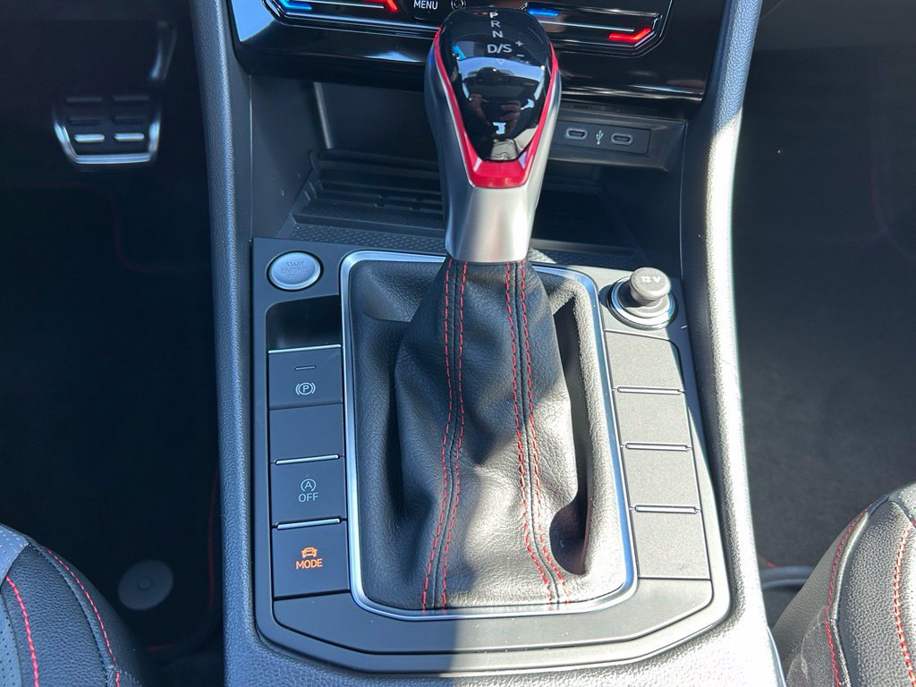 New 2027 Volkswagen Jetta GLI Autobahn FWD image 34