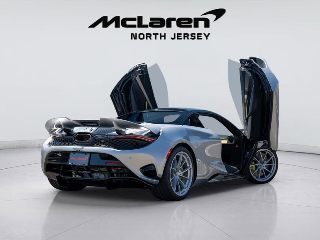 New 2025 McLaren 750S Spider image 20