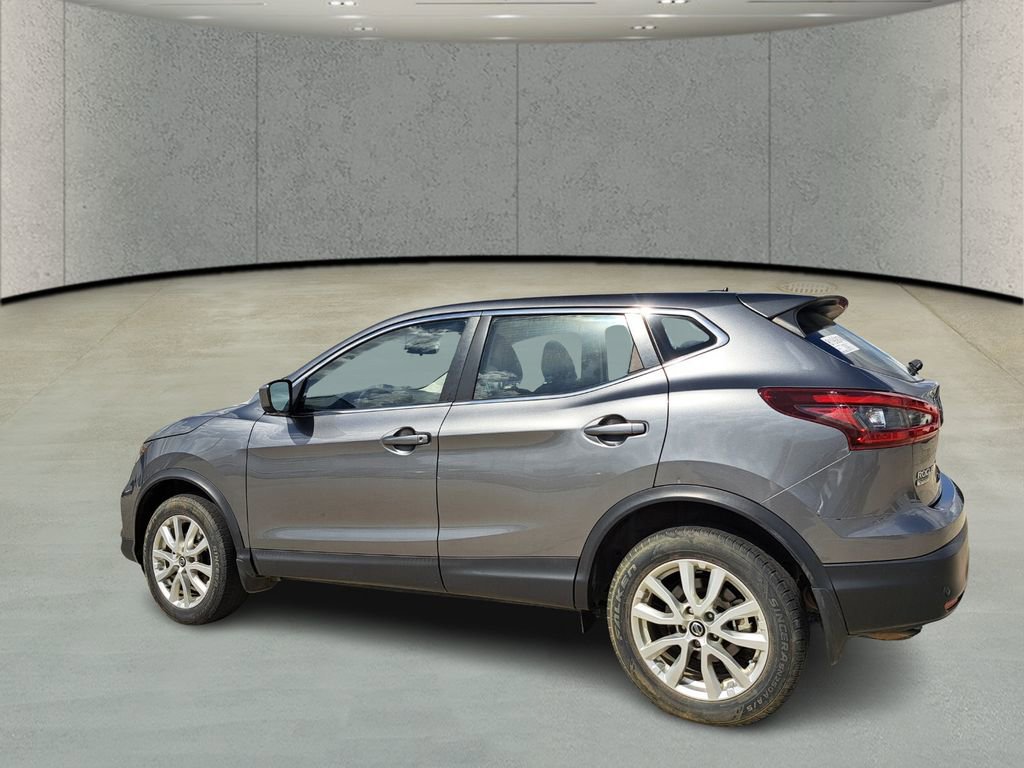 Used 2022 Nissan Rogue Sport S image 7