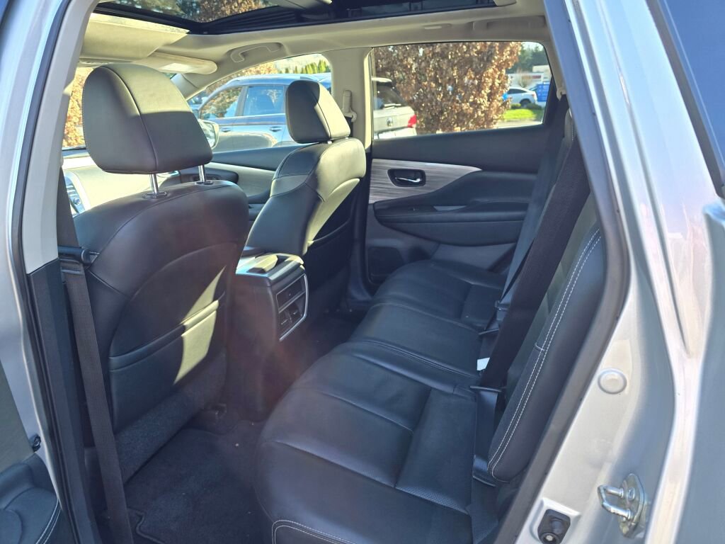 Used 2016 Nissan Murano SL w/ SL Technology Package image 6