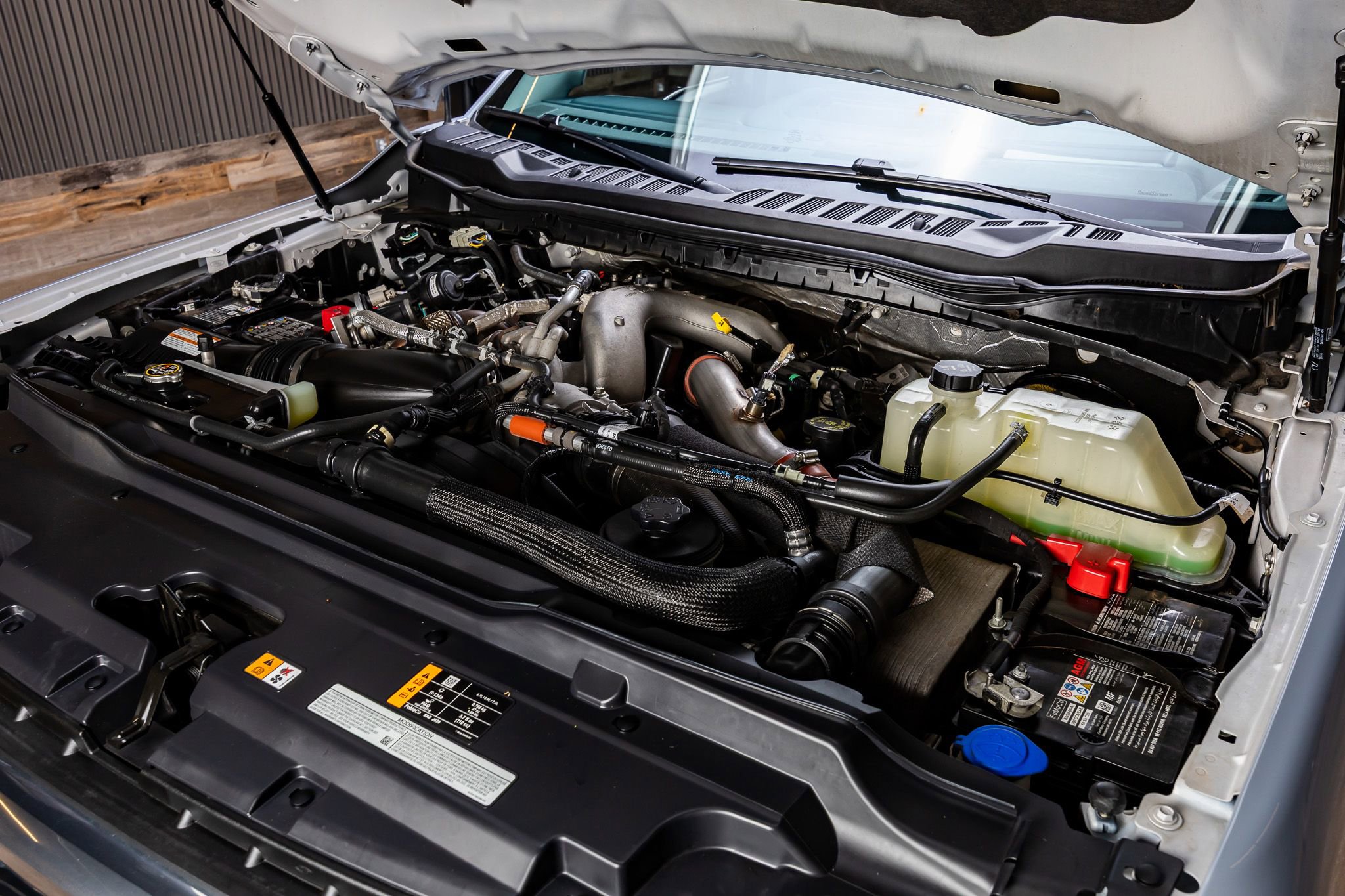 Used 2024 Ford F250 Limited w/ FX4 Off-Road Package image 39