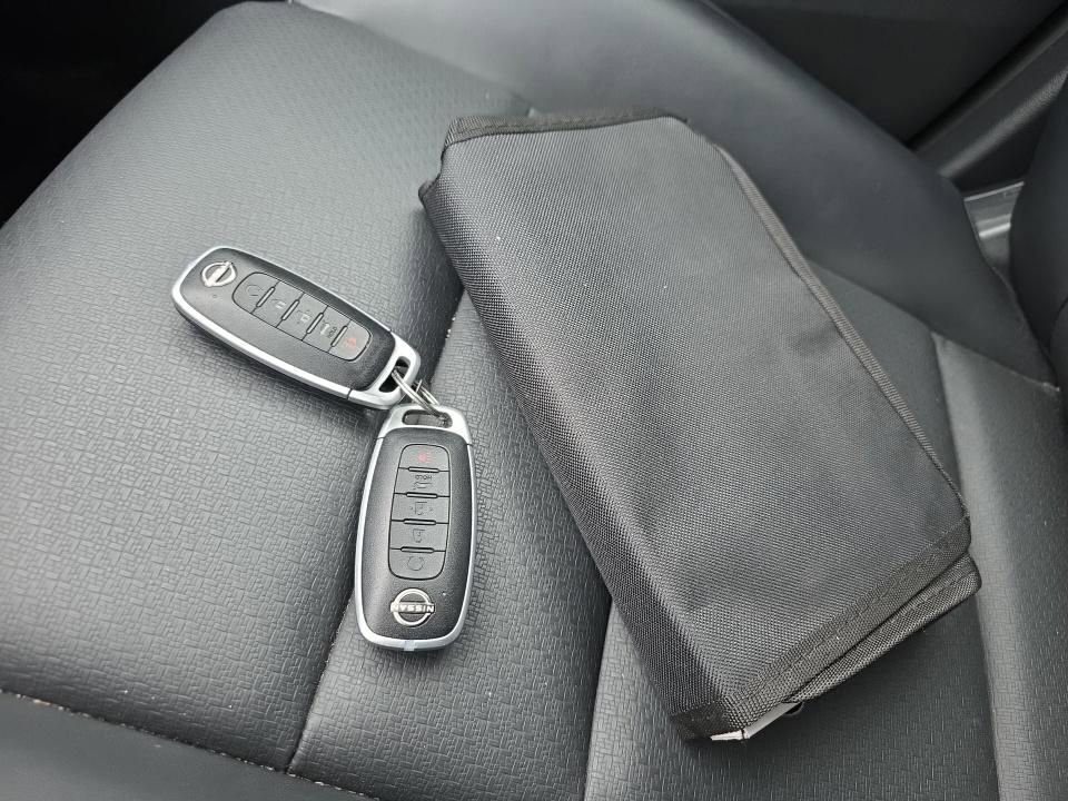 Certified 2023 Nissan Rogue SV w/ SV Premium B Package image 17