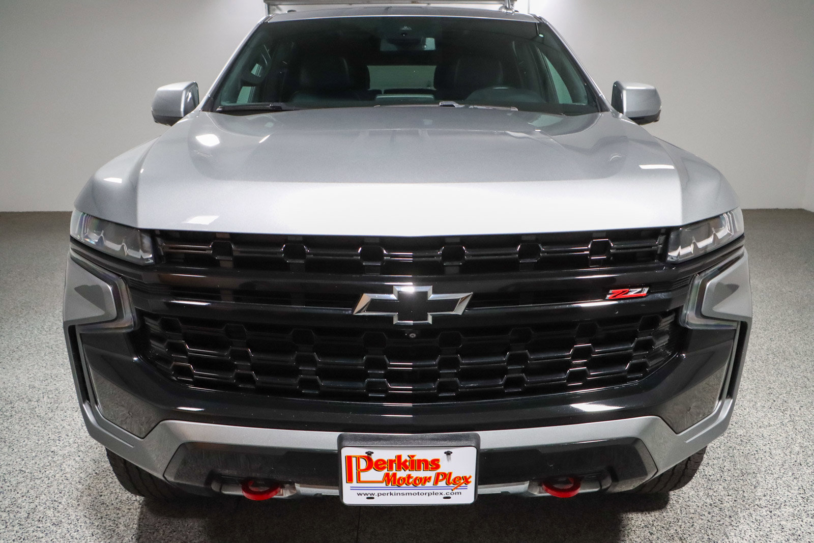 Used 2023 Chevrolet Tahoe Z71 w/ Luxury Package image 4