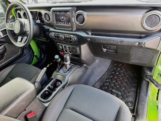 Used 2019 Jeep Wrangler Unlimited Rubicon AWD/4WD image 30
