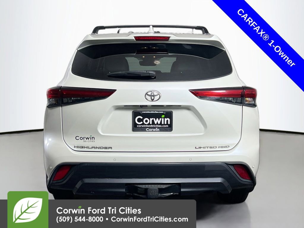 Used 2021 Toyota Highlander Limited image 13