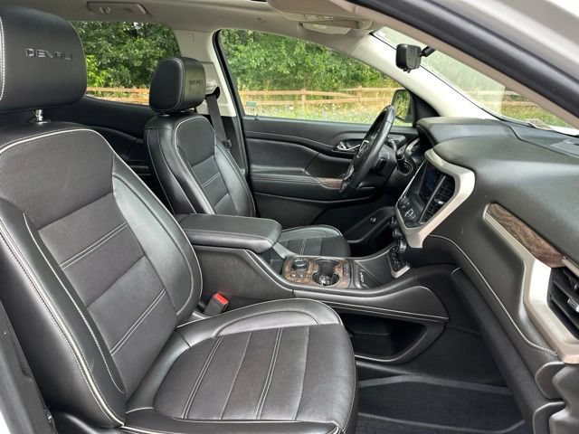 Used 2021 GMC Acadia Denali w/ Denali Ultimate Package AWD/4WD image 26