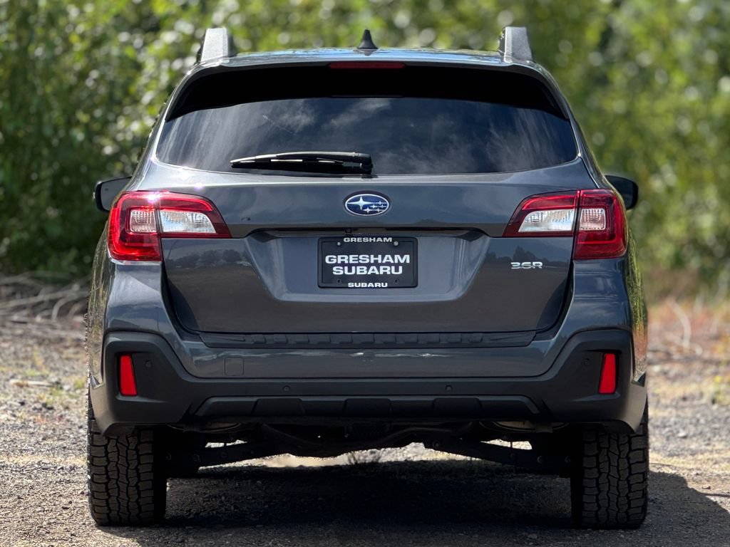 Used 2019 Subaru Outback 3.6R Limited AWD/4WD image 6