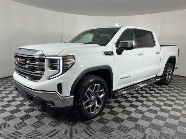 Used 2023 GMC Sierra 1500 SLT w/ SLT Convenience Package image 5