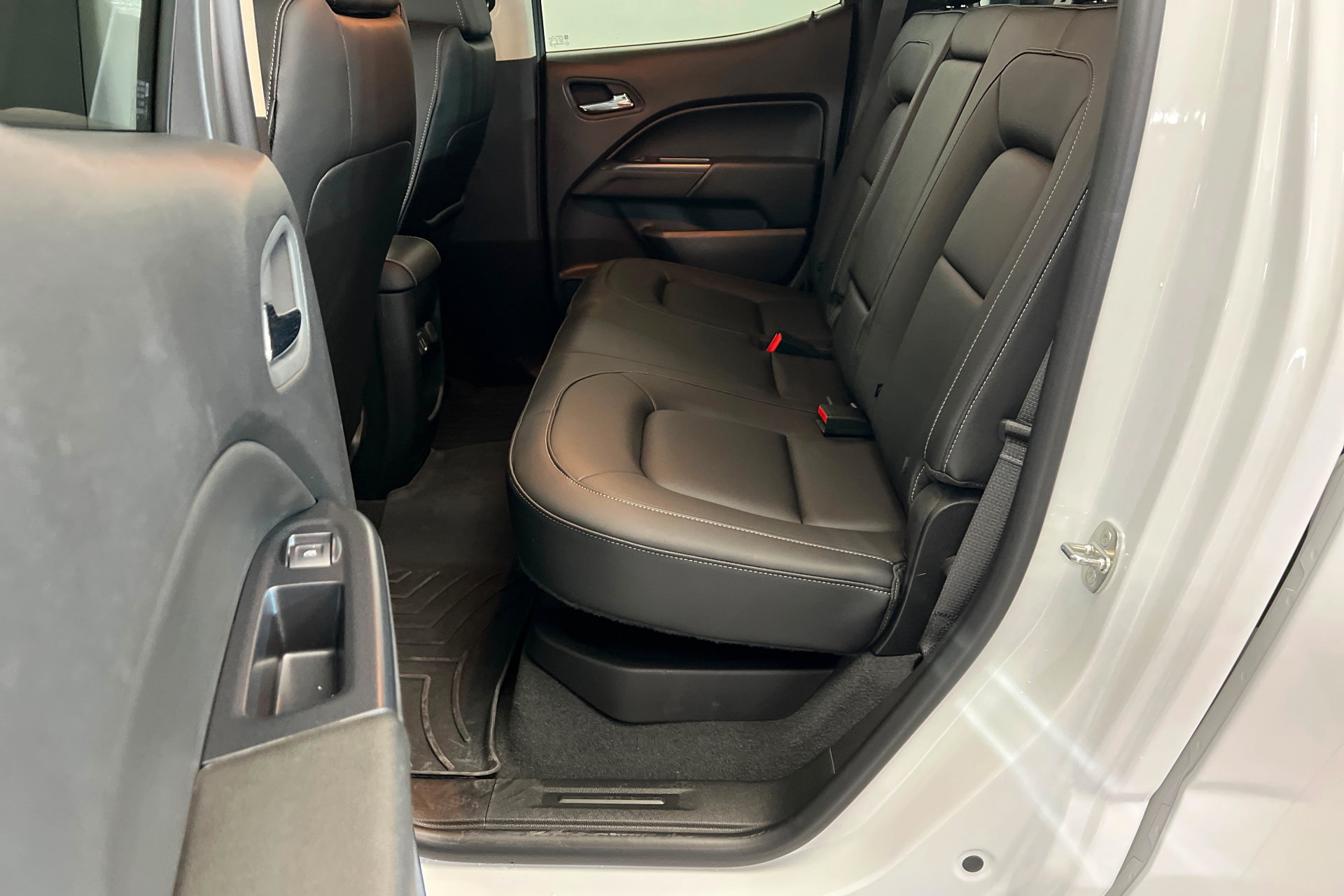Used 2021 Chevrolet Colorado ZR2 AWD/4WD image 21