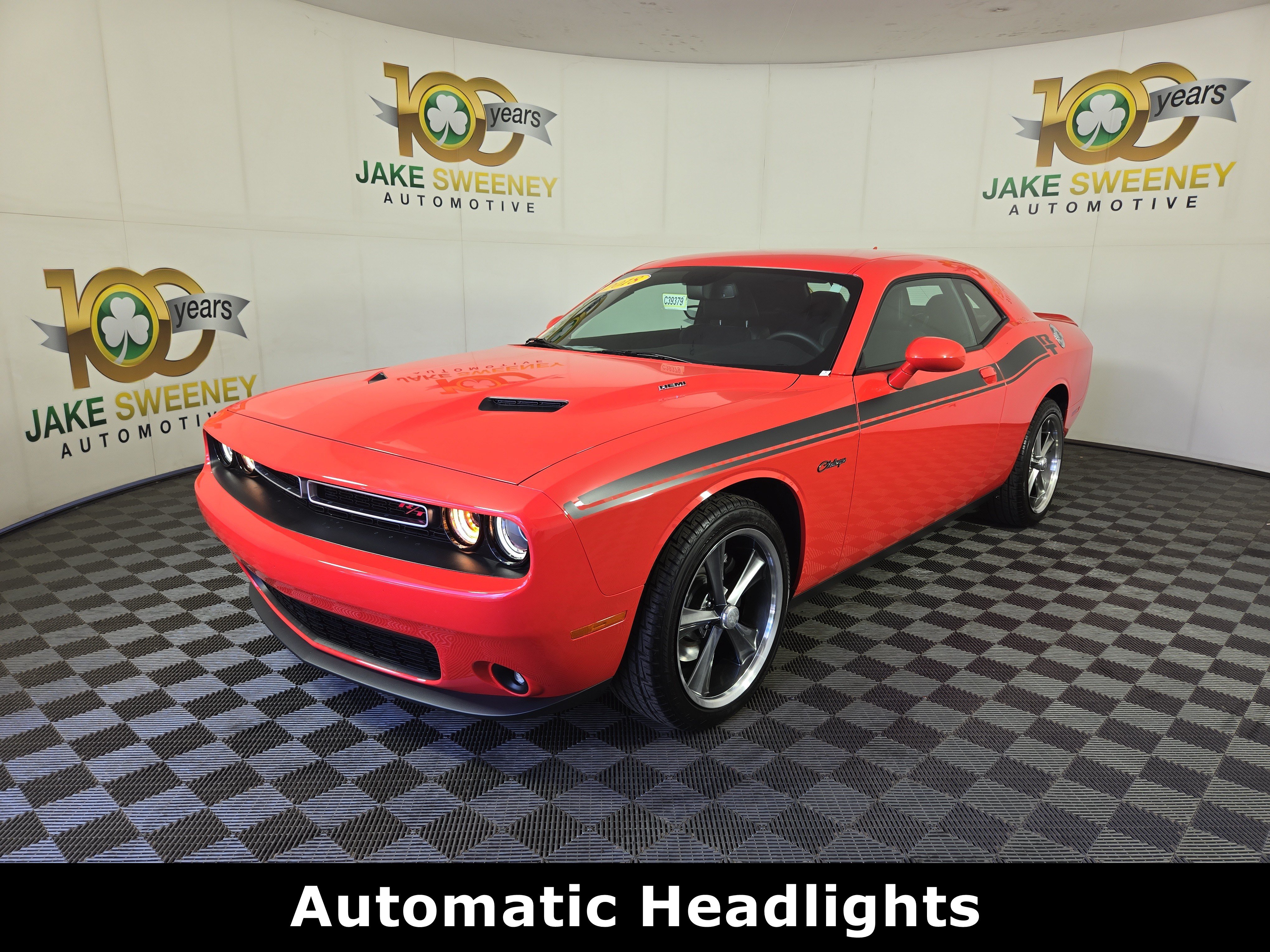 Used 2018 Dodge Challenger R/T Plus RWD image 4