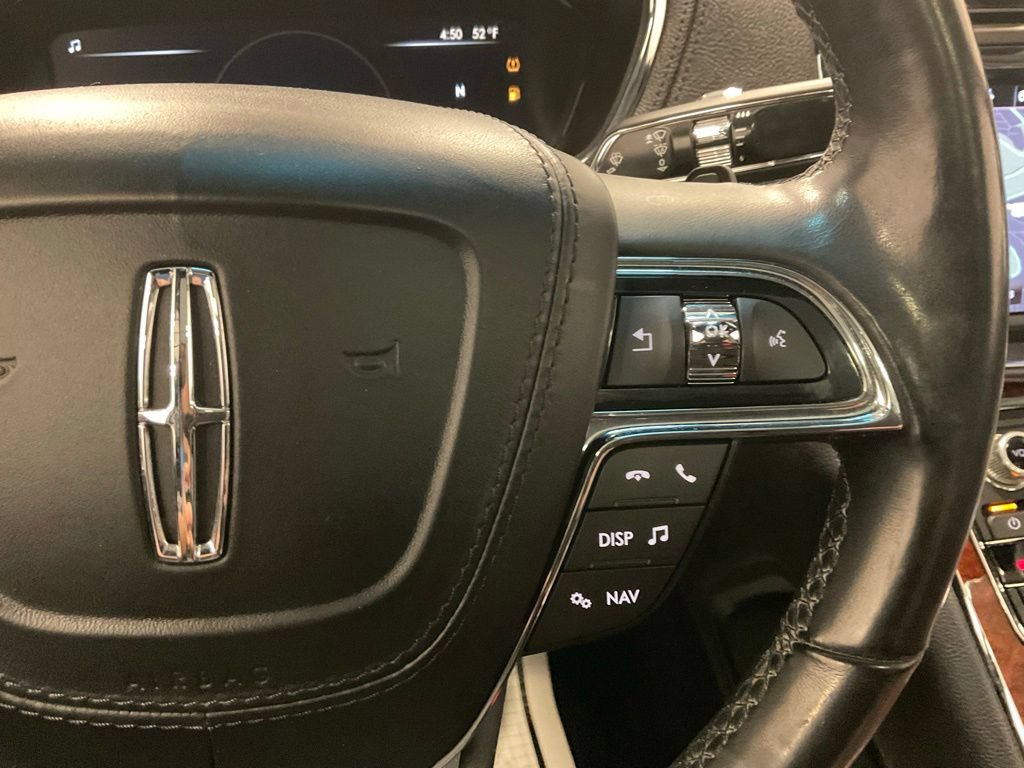 Used 2017 Lincoln Continental Reserve w/ Luxury Package AWD/4WD image 22