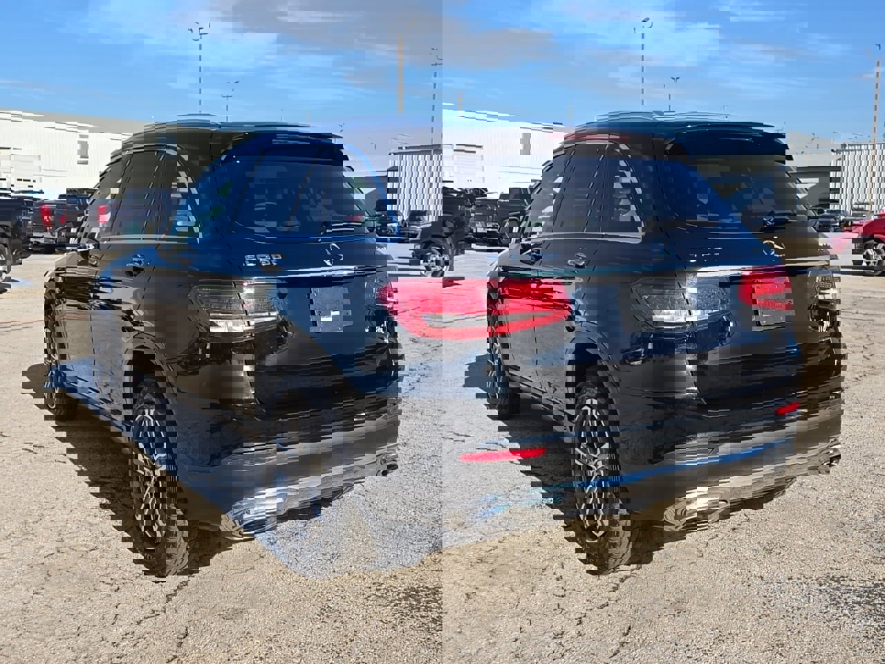 Used 2018 Mercedes-Benz GLC 300 4MATIC image 15