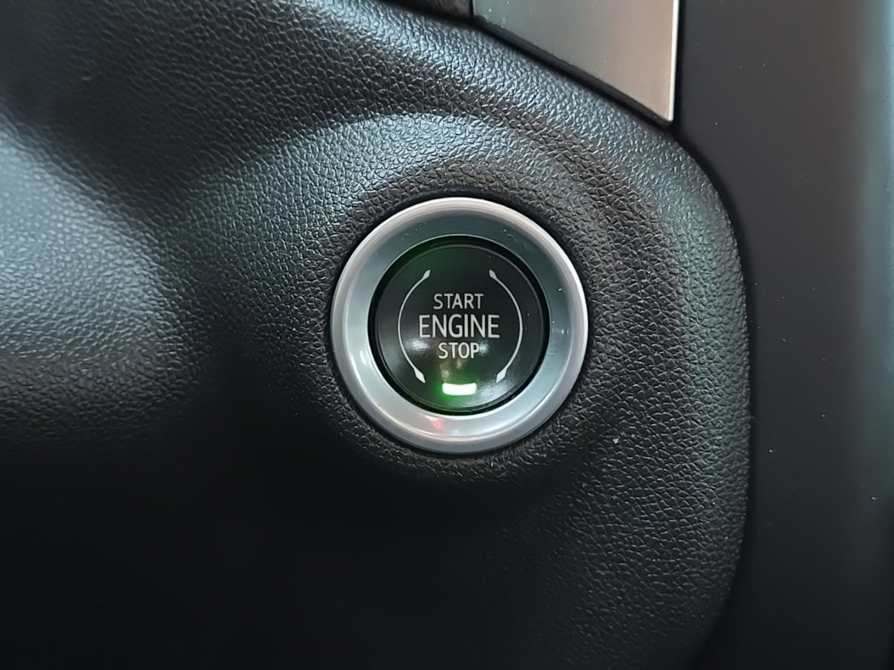 Used 2020 Chevrolet Silverado 1500 LT w/ All-Star Edition image 18