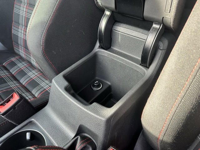 Used 2018 Volkswagen GTI S image 13