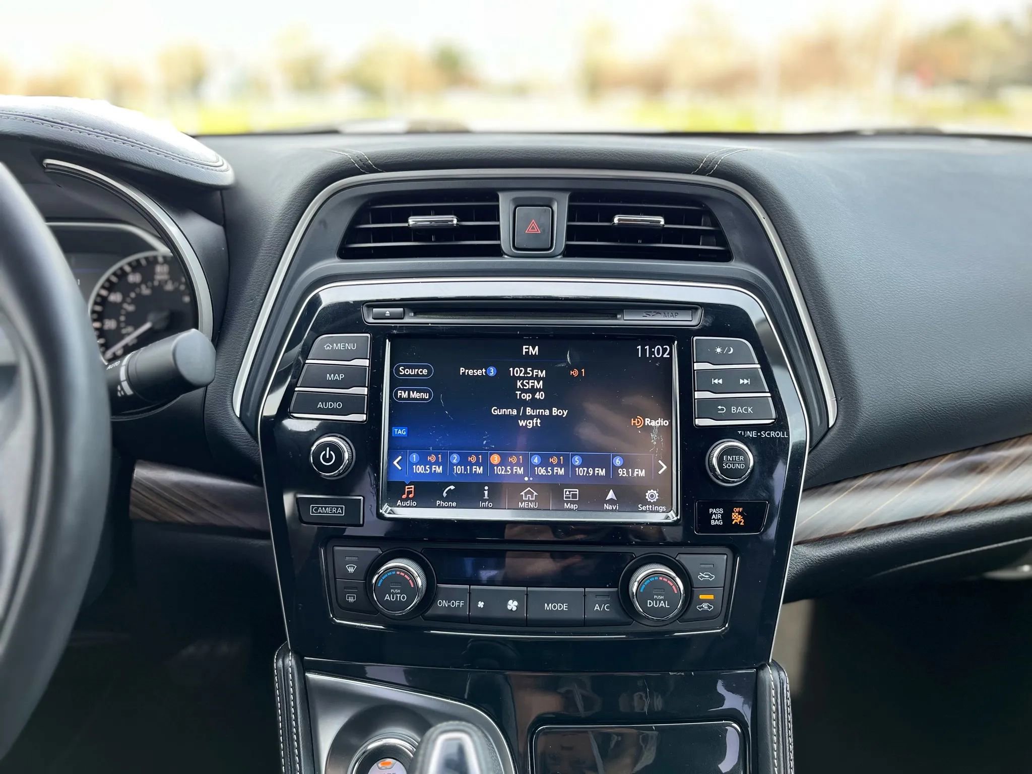 Used 2016 Nissan Maxima Platinum w/ Interior Lighting Package image 20