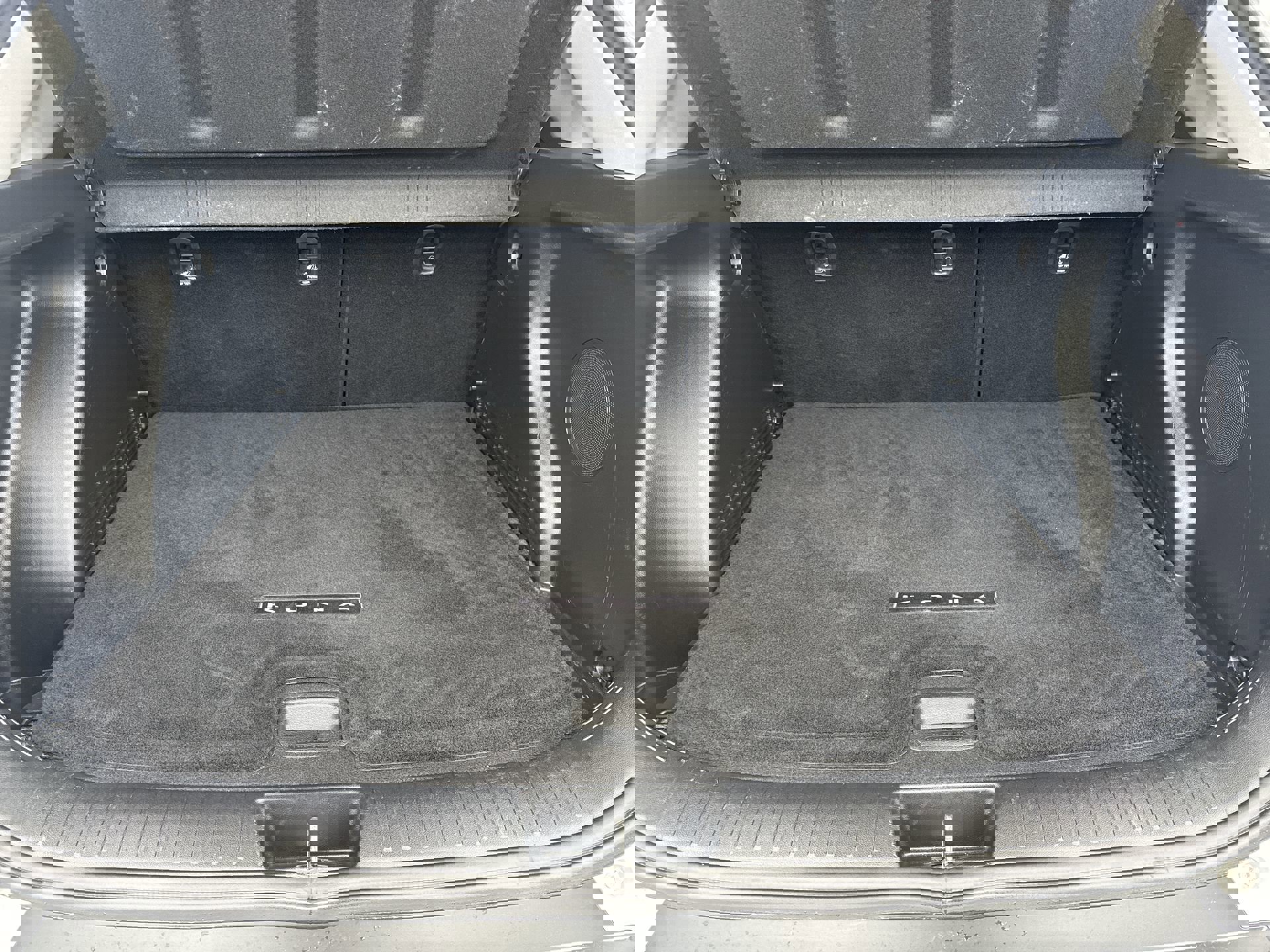 Used 2024 Hyundai Kona Limited image 25