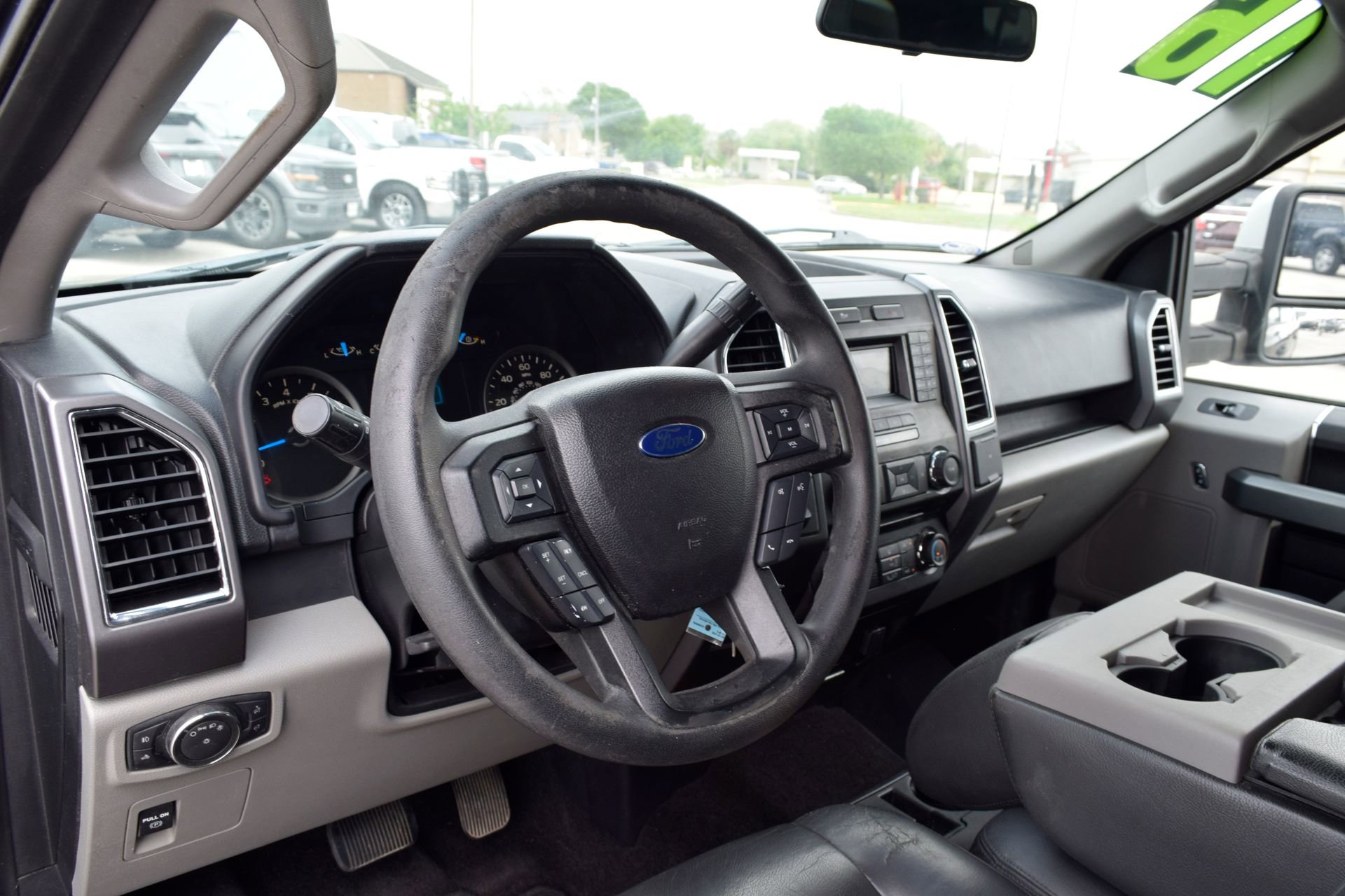 Used 2016 Ford F150 XLT image 15
