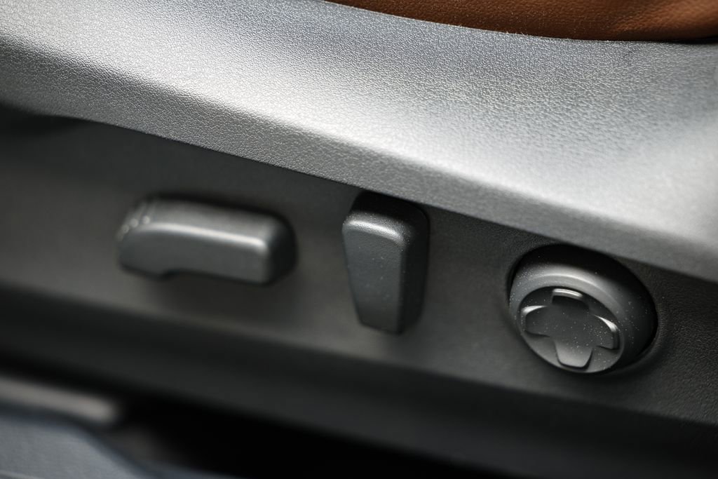 Used 2025 Subaru Outback Touring XT image 23