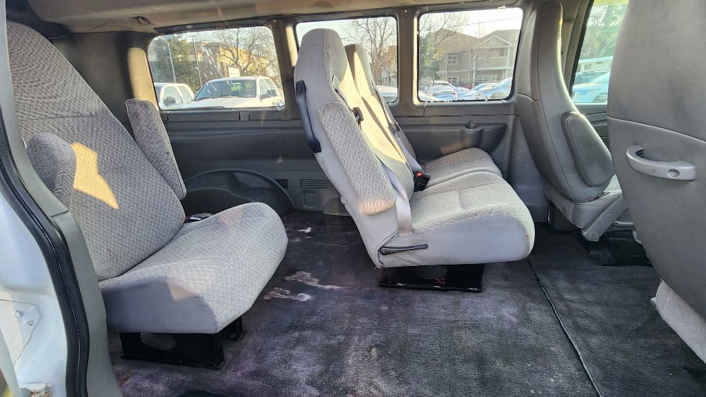 Used 2014 Chevrolet Express 2500 LT w/ LT Preferred Equipment Group image 13