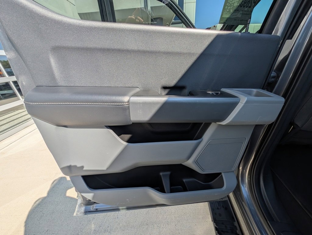 Used 2024 Ford F250 XLT image 39