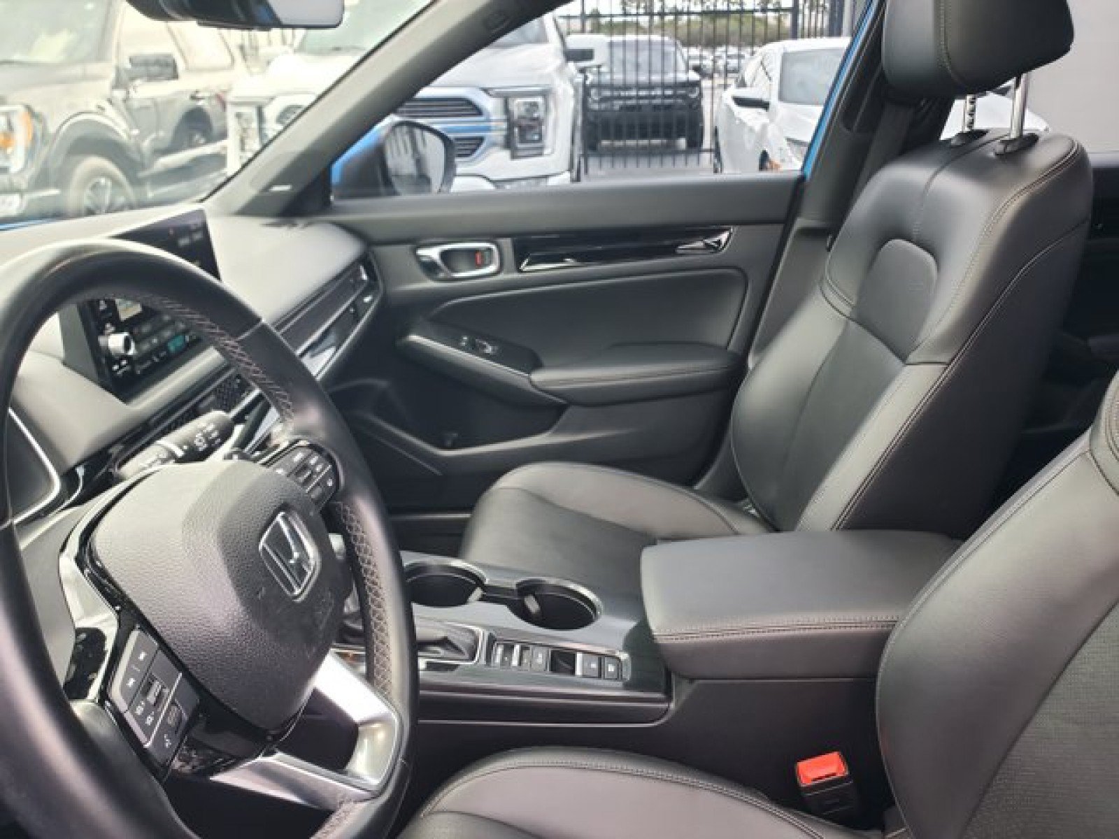 Used 2022 Honda Civic Sport Touring image 10