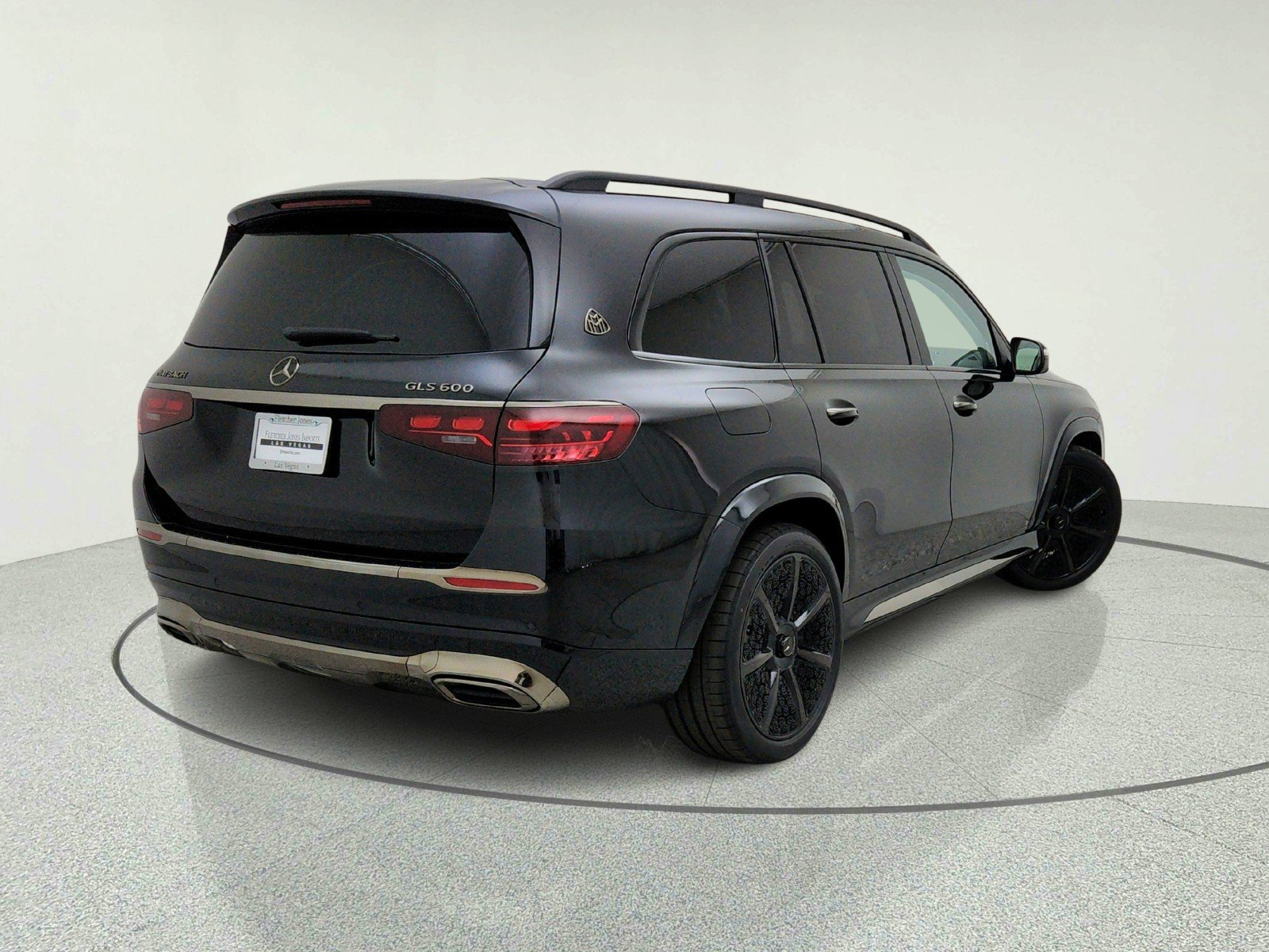 New 2026 Mercedes-Benz Maybach GLS 600 4MATIC image 9