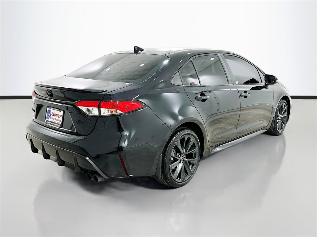 Used 2024 Toyota Corolla SE image 7