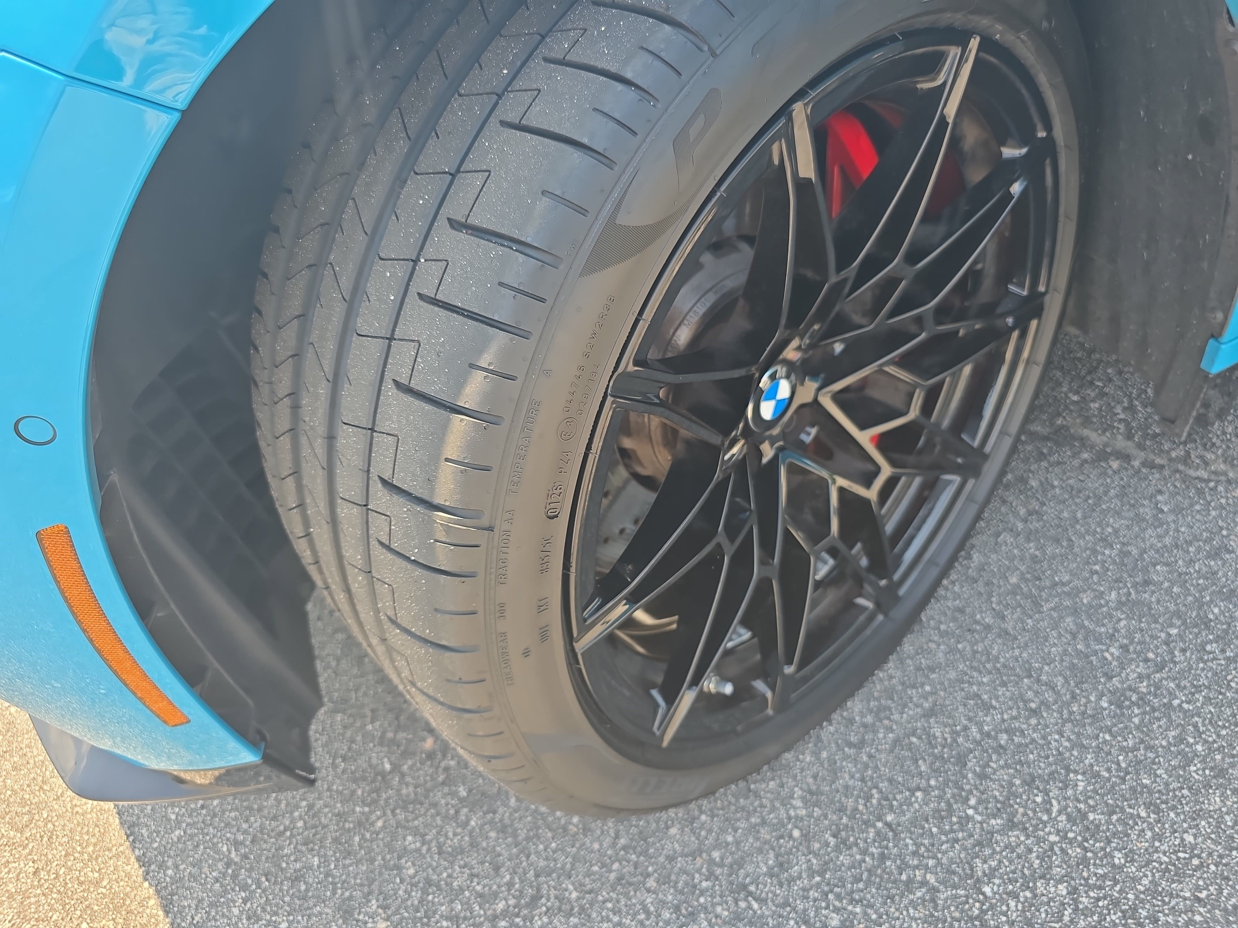 Used 2025 BMW M3 Competition w/ Executive Package RWD image 32