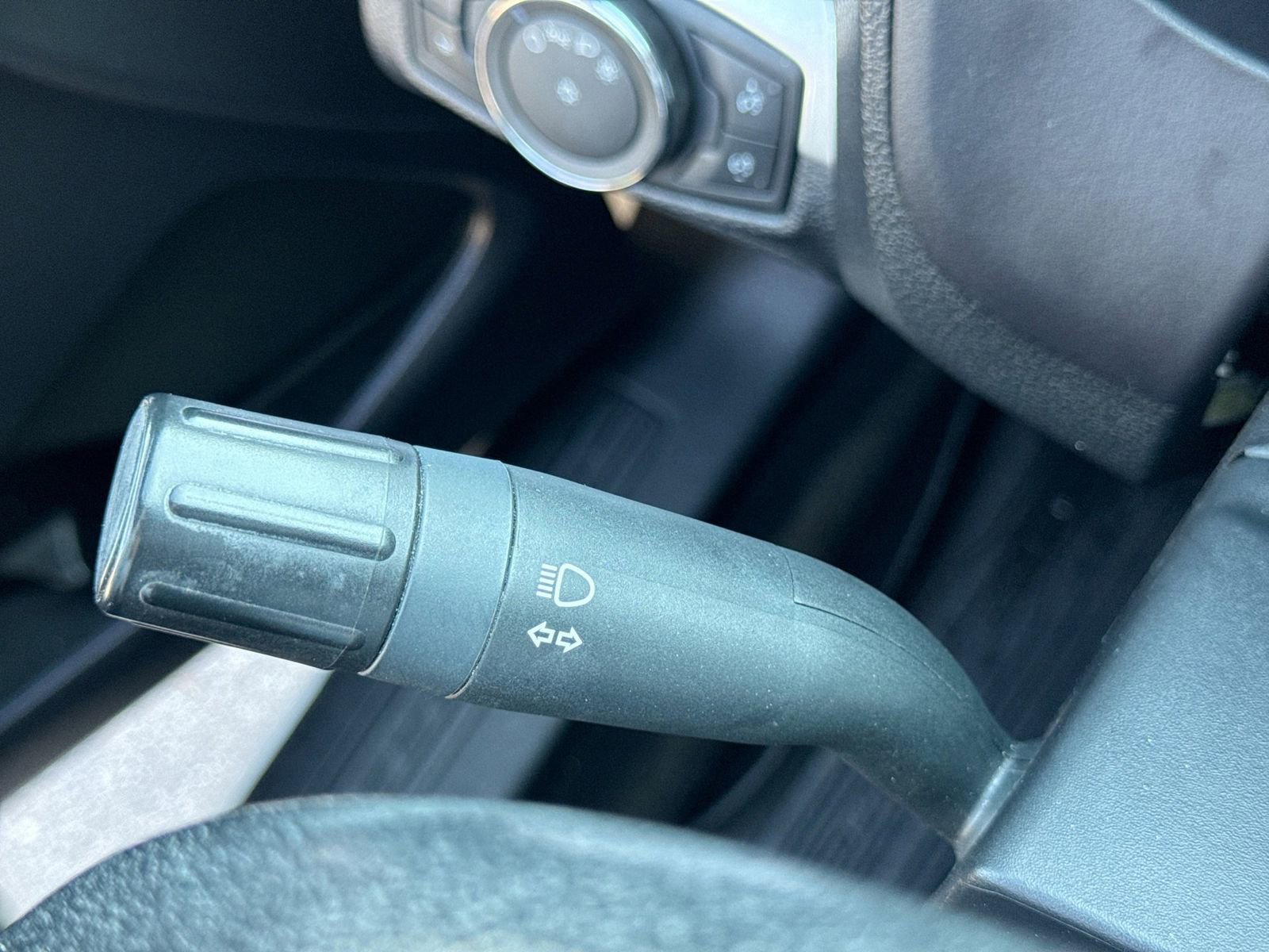 Used 2017 Ford Explorer XLT w/ Equipment Group 202A image 31