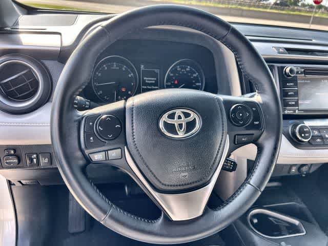 Used 2018 Toyota RAV4 XLE FWD image 17