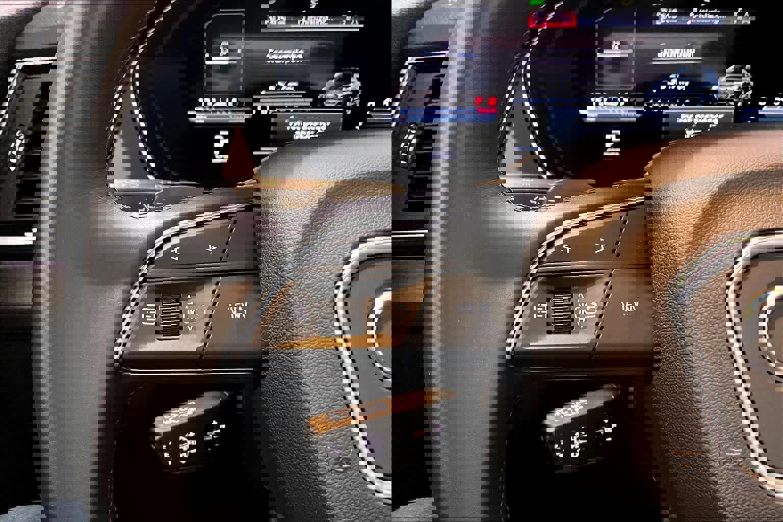 Certified 2025 Audi Q5 2.0T Premium Plus w/ Premium Plus Package image 24