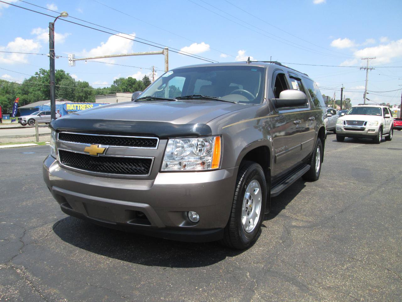 Used 2012 Chevrolet Suburban LT AWD/4WD image 10