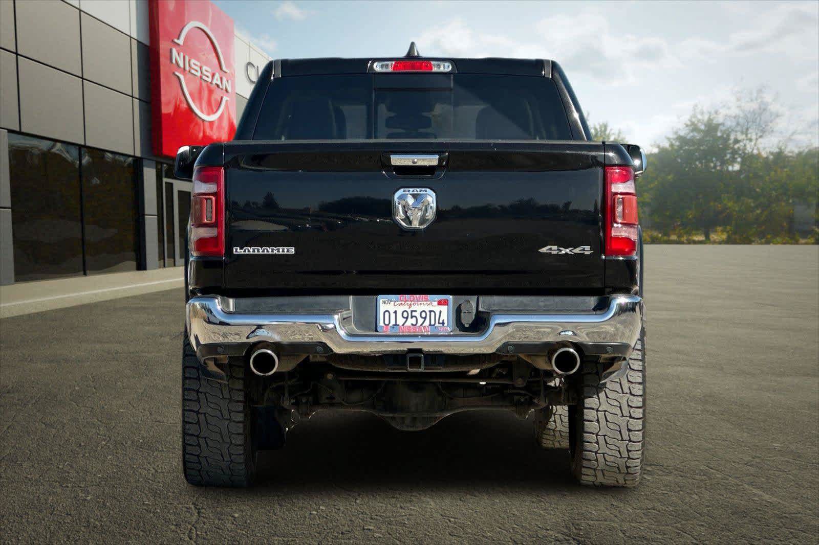 Used 2019 RAM 1500 Laramie AWD/4WD image 7