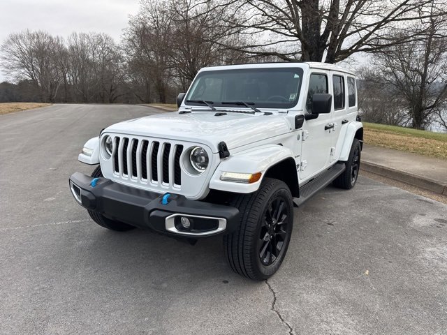 Used 2023 Jeep Wrangler Unlimited Sahara w/ Cold Weather Group image 3