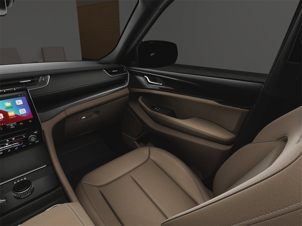New 2025 Jeep Grand Cherokee Limited image 18