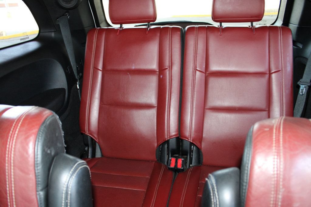 Used 2018 Dodge Durango SRT w/ SRT Interior Appearance Group AWD/4WD image 16