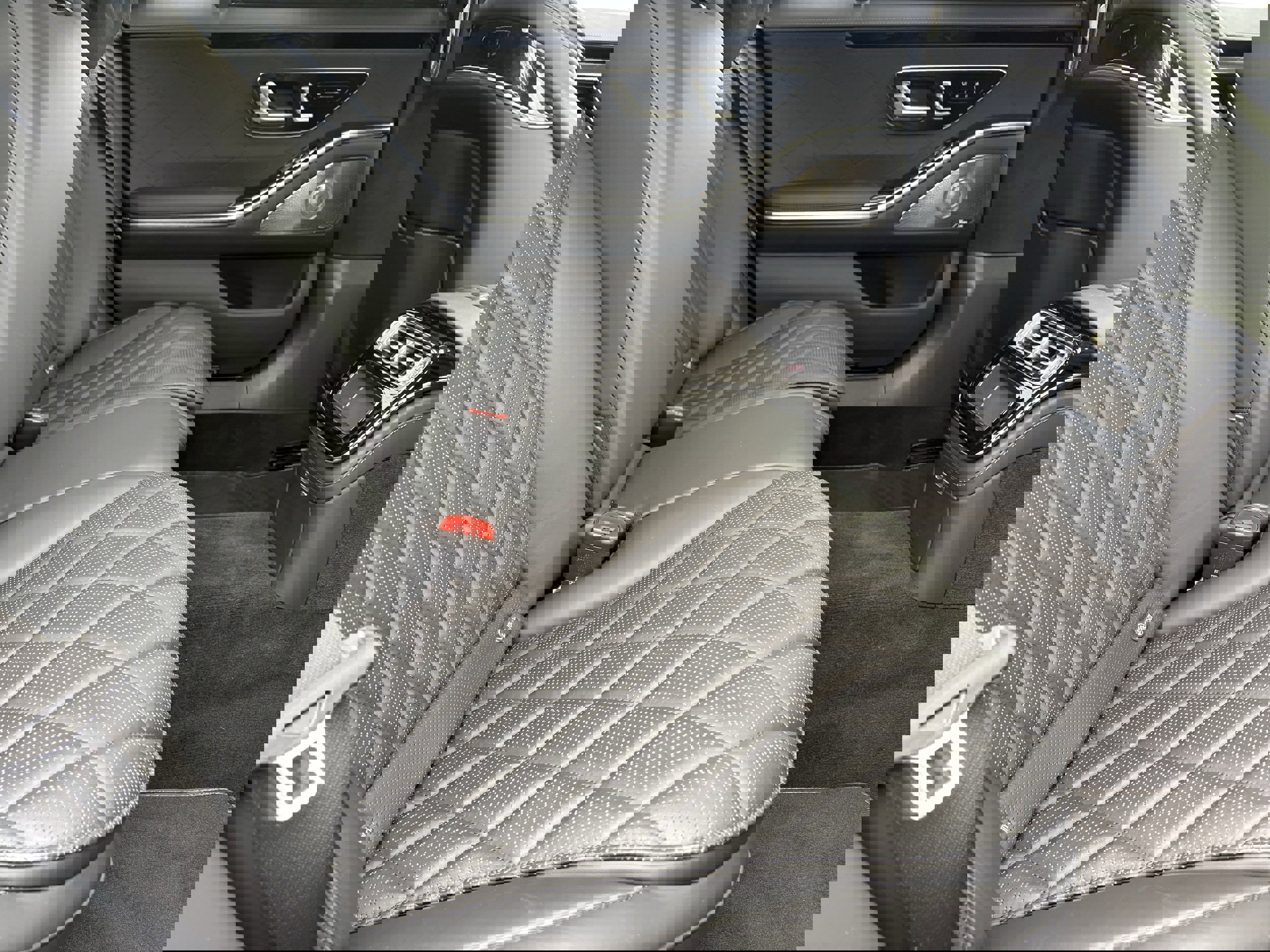 Used 2022 Mercedes-Benz S 580 4MATIC Sedan image 33