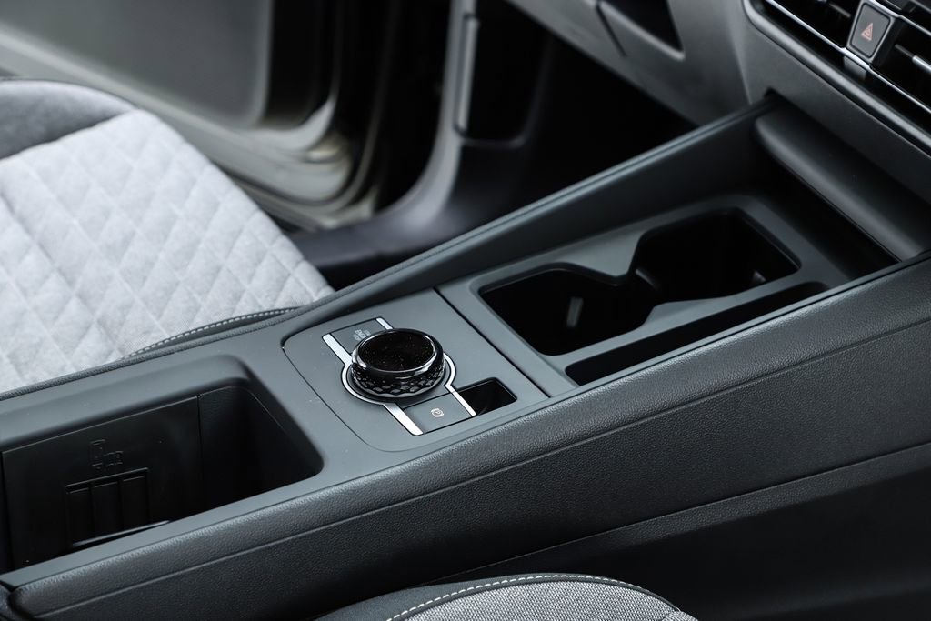 New 2026 Volkswagen Tiguan S image 33