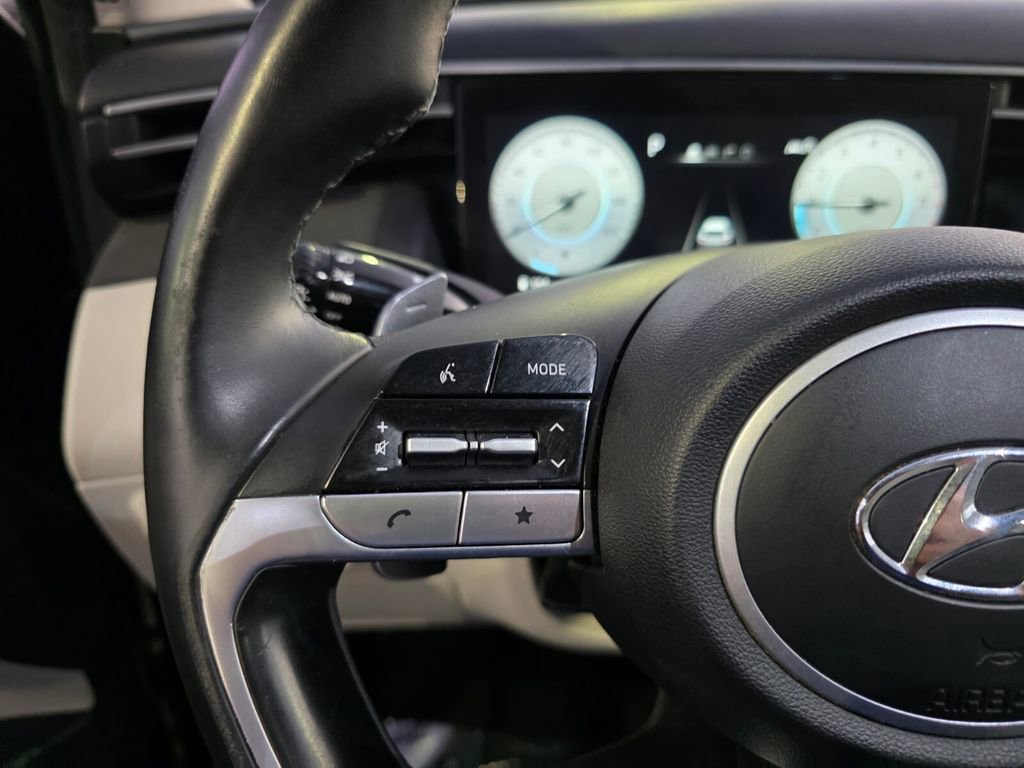 Used 2022 Hyundai Tucson Limited image 18