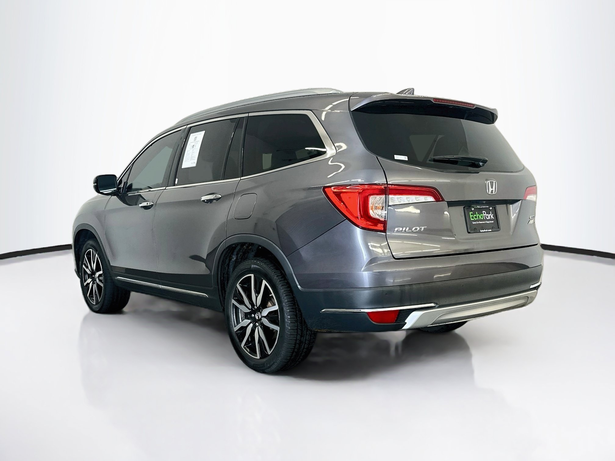 Used 2020 Honda Pilot Touring image 5