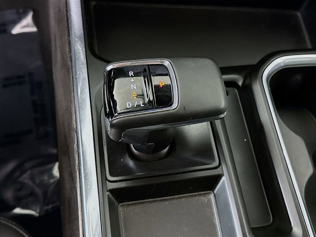 Used 2024 Chevrolet Silverado 1500 LTZ w/ LTZ Convenience Package II image 10
