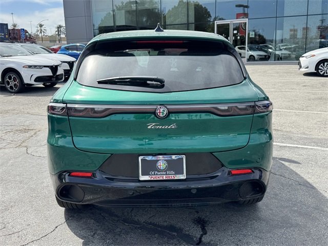 New 2025 Alfa Romeo Tonale w/ Premium Package image 5