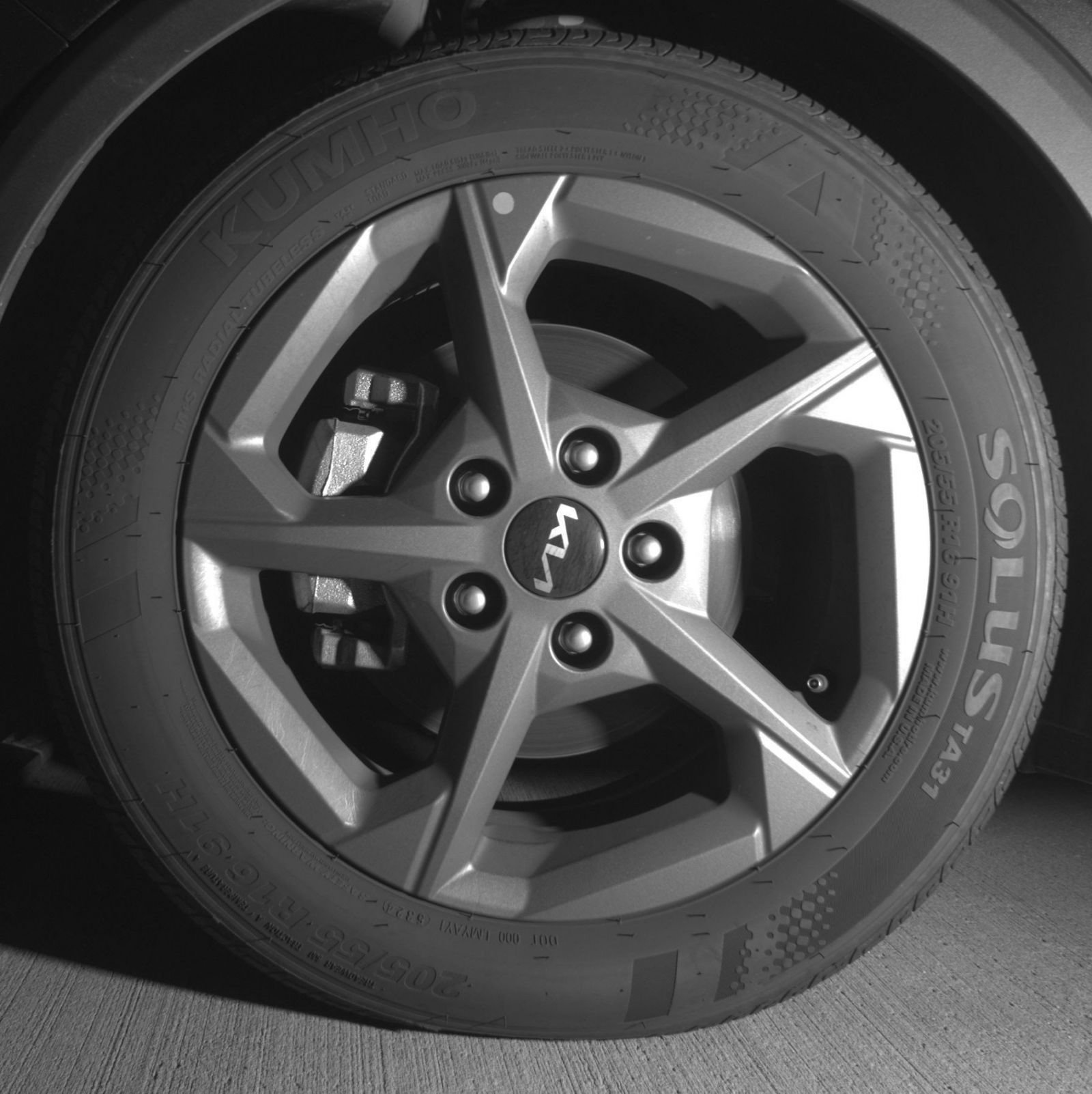 Used 2025 Kia K4 FWD image 14