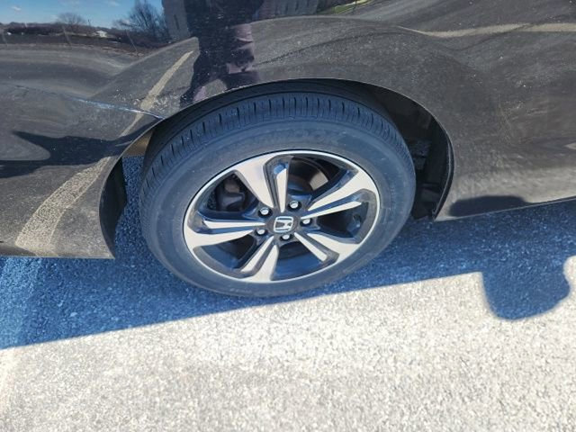 Used 2015 Honda Civic EX image 11