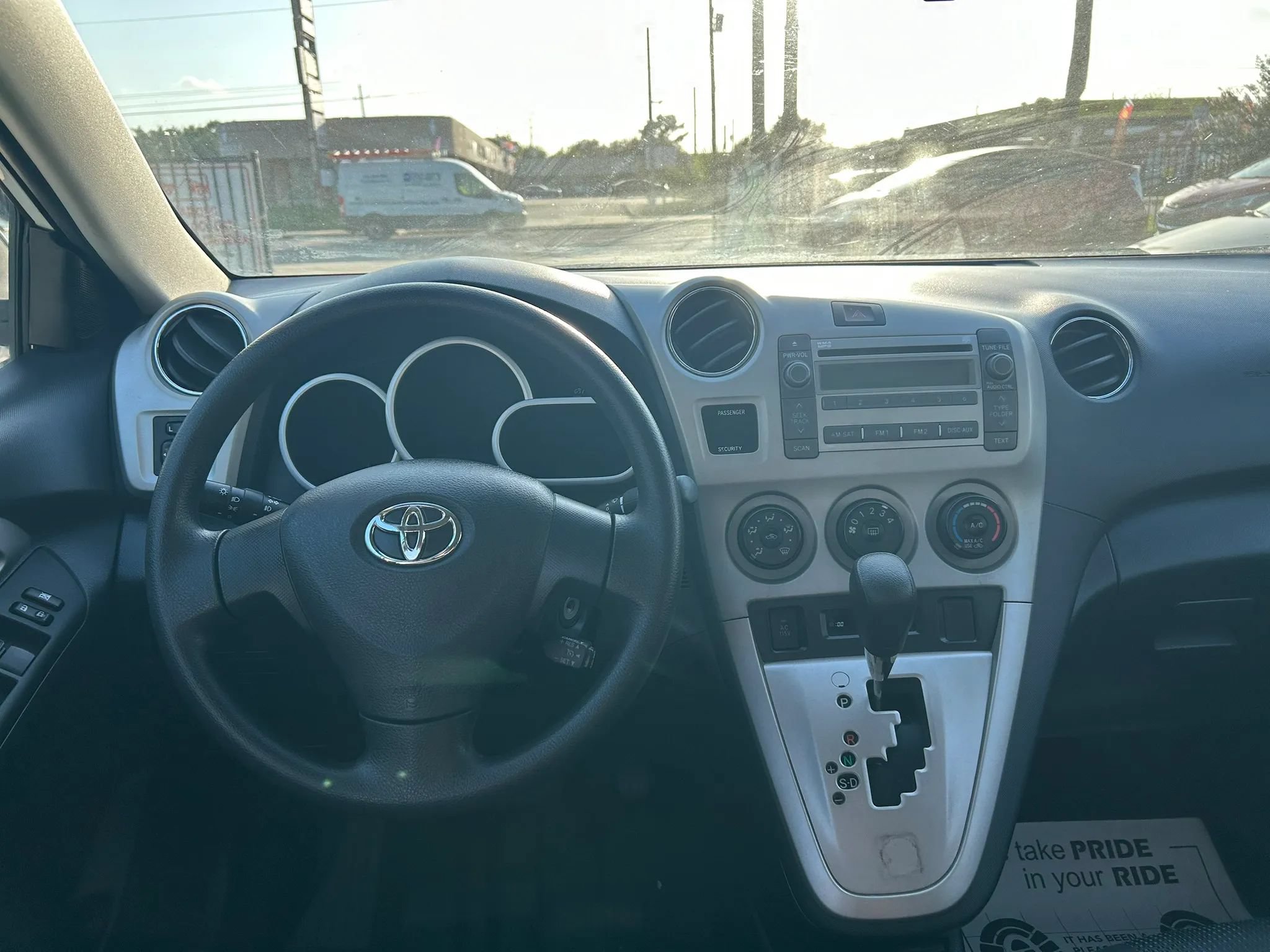 Used 2010 Toyota Matrix S FWD image 21