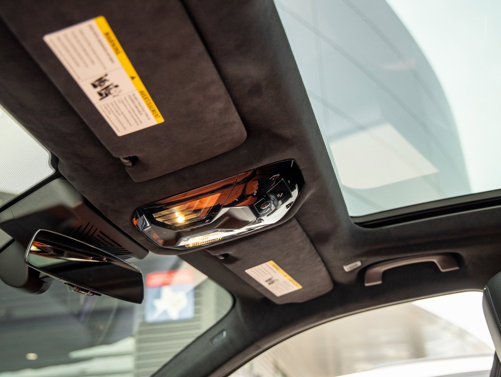 Used 2025 BMW M5 Touring image 24